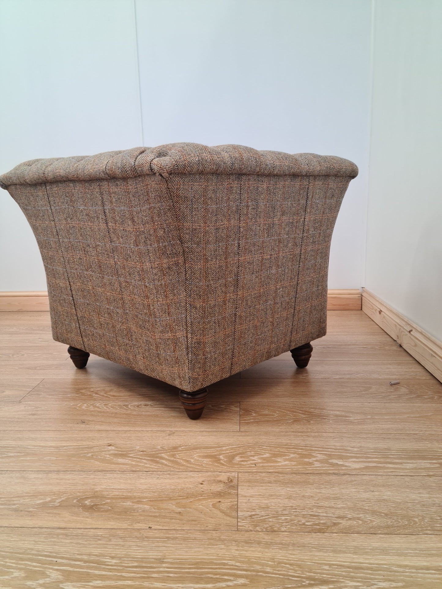 Grantley Buttoned Arm Chair