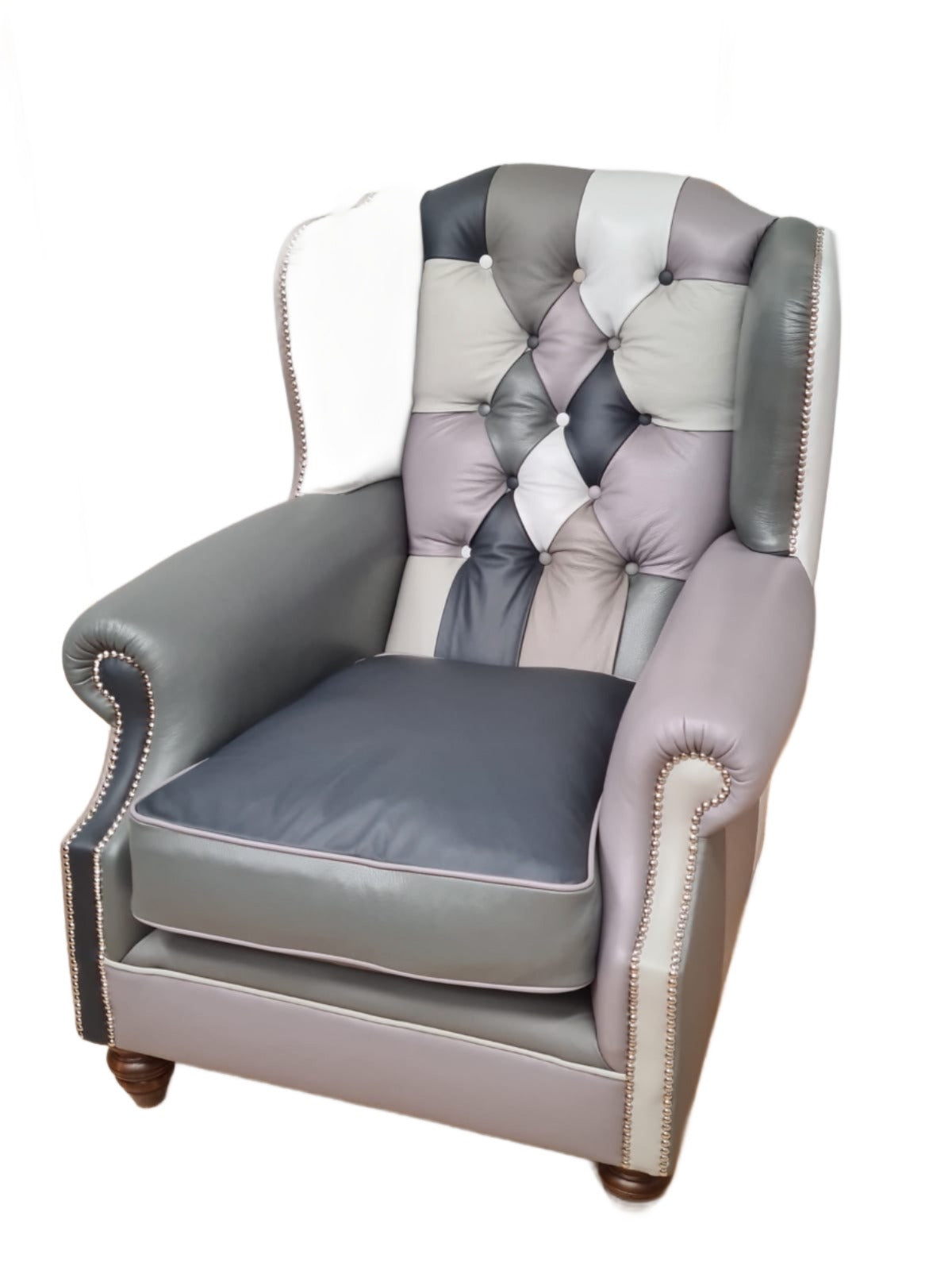 Oskar Wing Chair