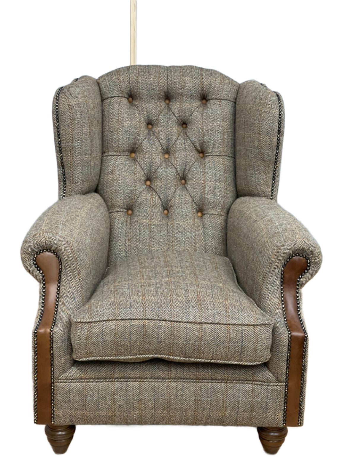 Oskar Wing Chair