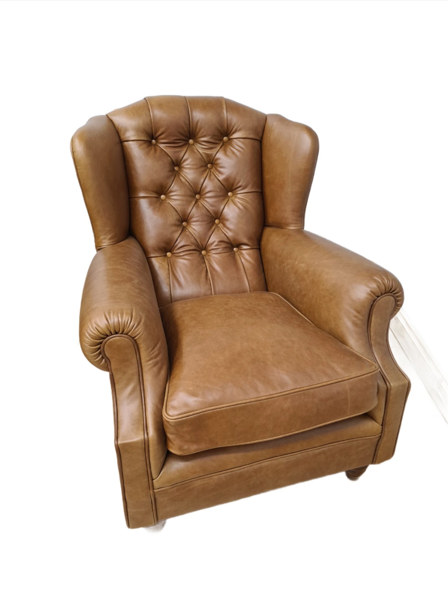 Oskar Wing Chair